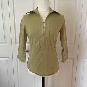 Stradivarius Green Boho Minimalist 3/4 Sleeves Tee Size S